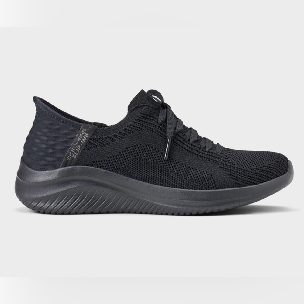 Skechers Ultra Flex 3.0 Brilliant Slip Ins Black Out Shoes 8.5